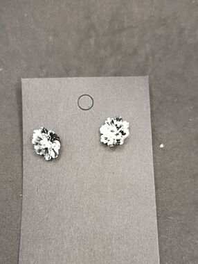 Black and White Floral Stud Earrings
